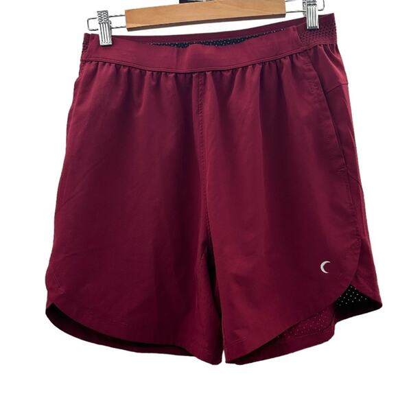 Zyia Burgundy Red‎ High Rise Mid length Activewear Shorts Size S - Picture 1 of 8